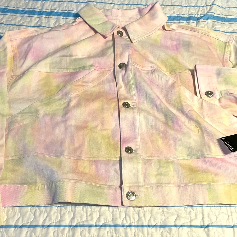 NEW ELOQUII Multi Colored Denim Jacket perfect for Fall weather!